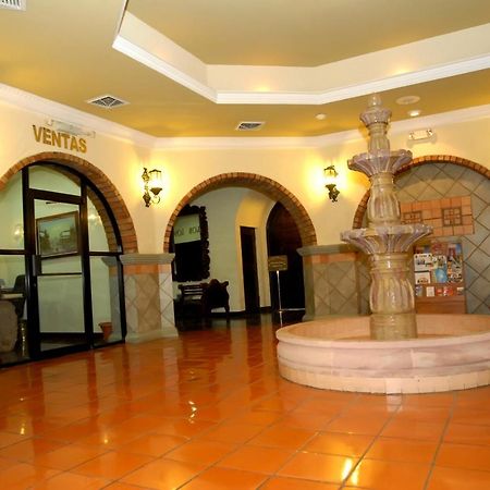 Hotel Ritz Matamoros  Bagian luar foto