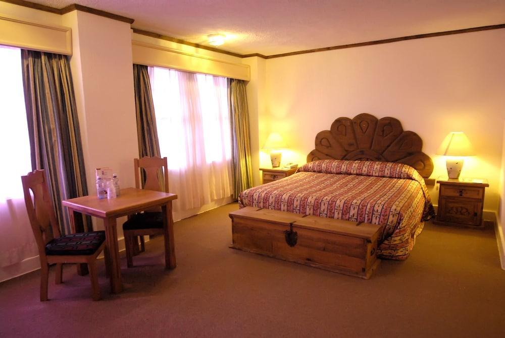 Hotel Ritz Matamoros  Bagian luar foto