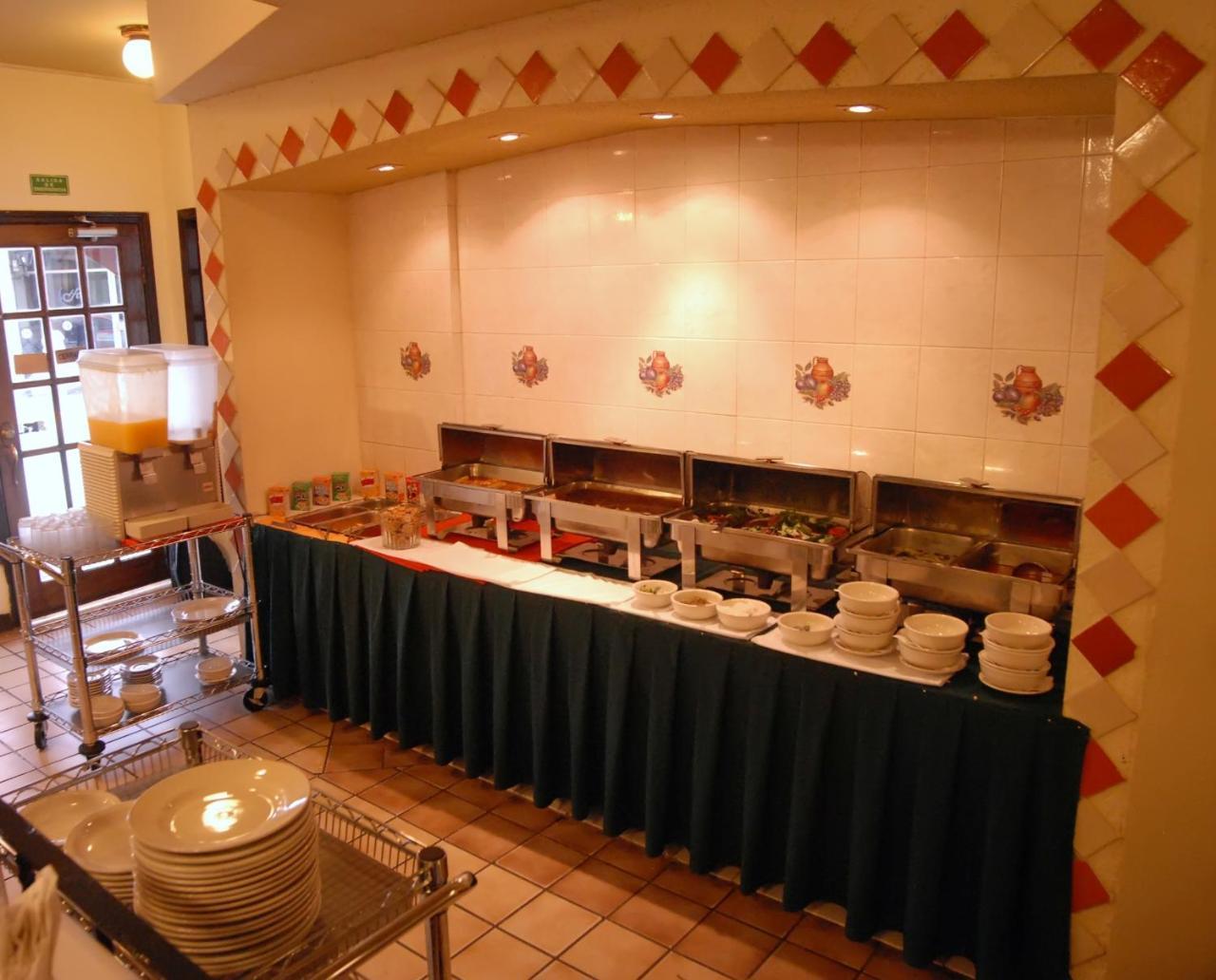 Hotel Ritz Matamoros  Bagian luar foto